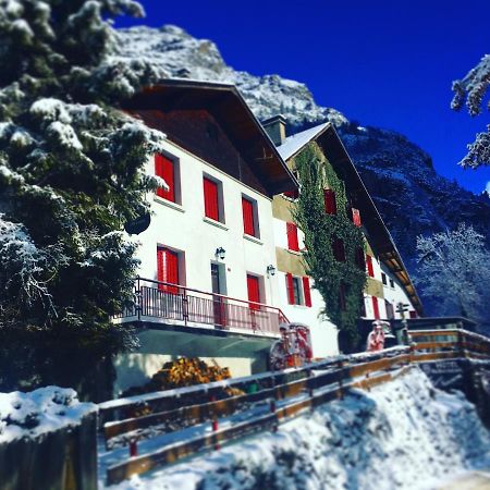 Hotel Au Bon Accueil Les Deux Alpes Bagian luar foto
