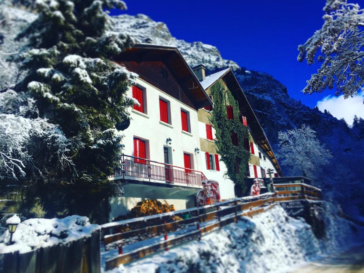 Hotel Au Bon Accueil Les Deux Alpes Bagian luar foto