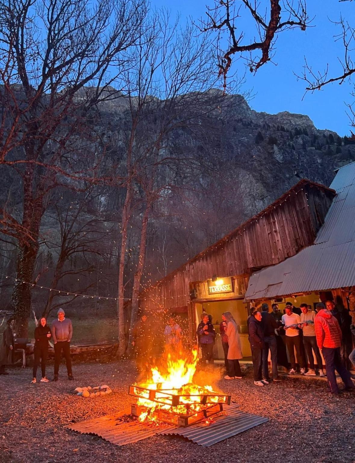 Hotel Au Bon Accueil Les Deux Alpes Bagian luar foto