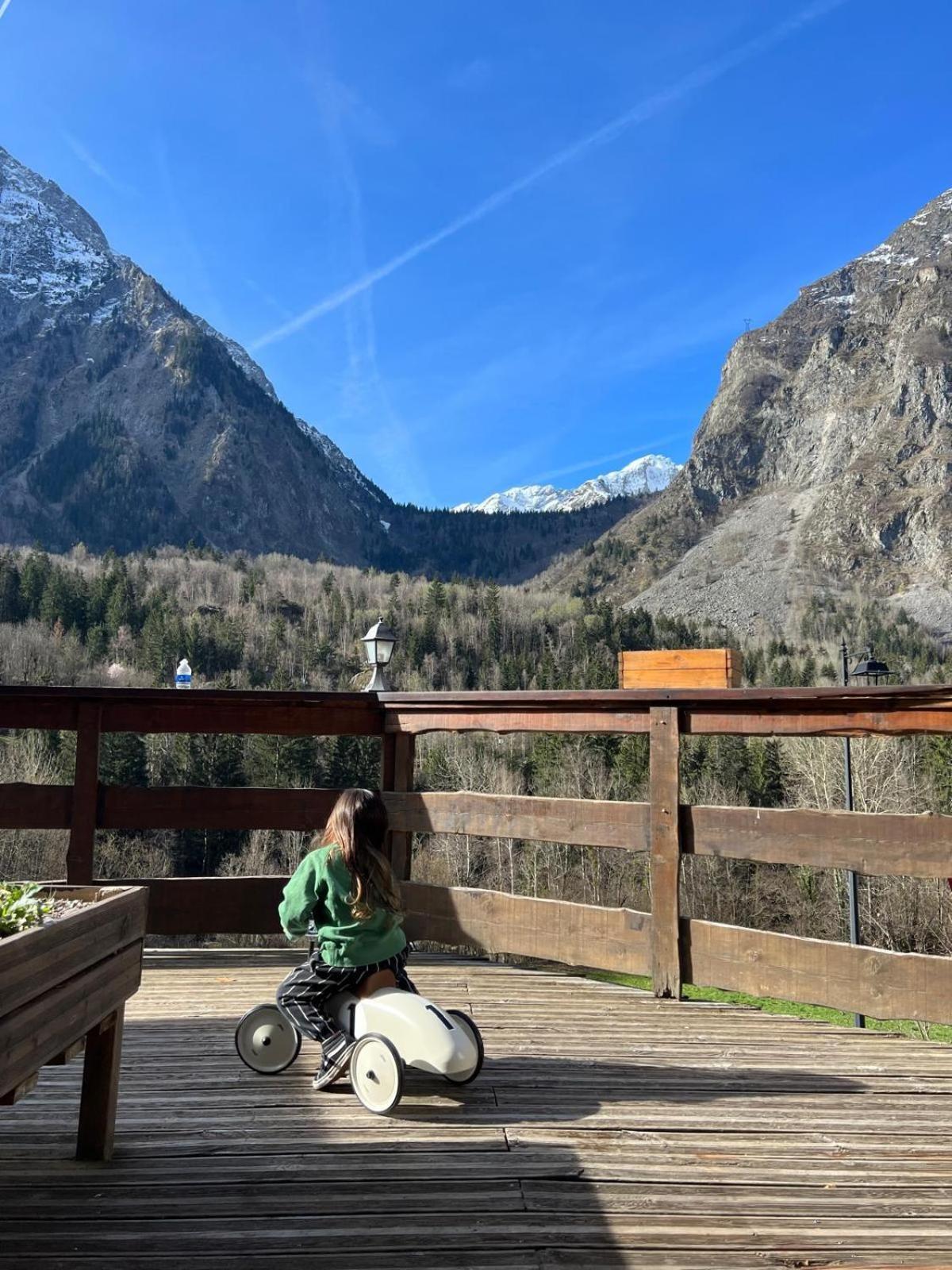 Hotel Au Bon Accueil Les Deux Alpes Bagian luar foto