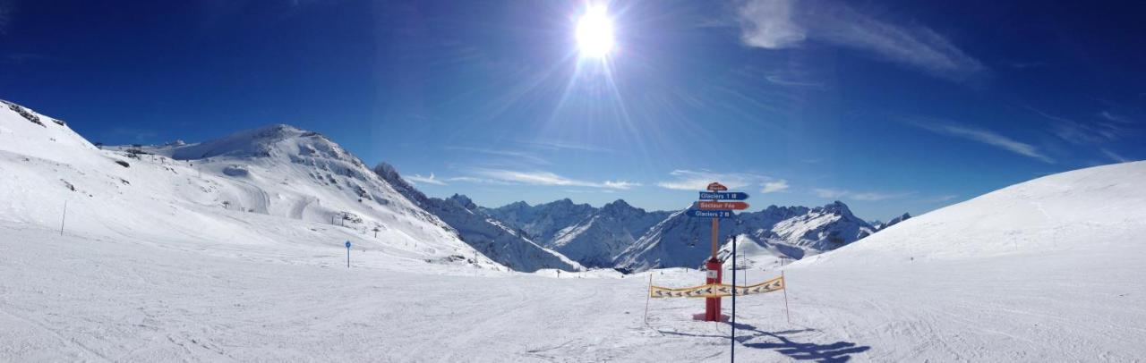 Hotel Au Bon Accueil Les Deux Alpes Bagian luar foto